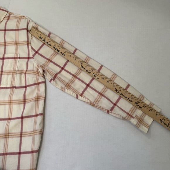 NWT L.L. Bean Women’s Whisper Weight Flannel Button Down, Size Large, Sailcloth - Picture 6 of 7